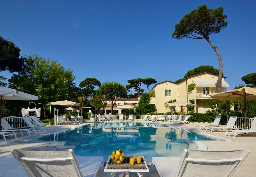 Villa-Roma-Imperiale-Wanderluxe-Destinatons-Luxury-Hotel-Representation